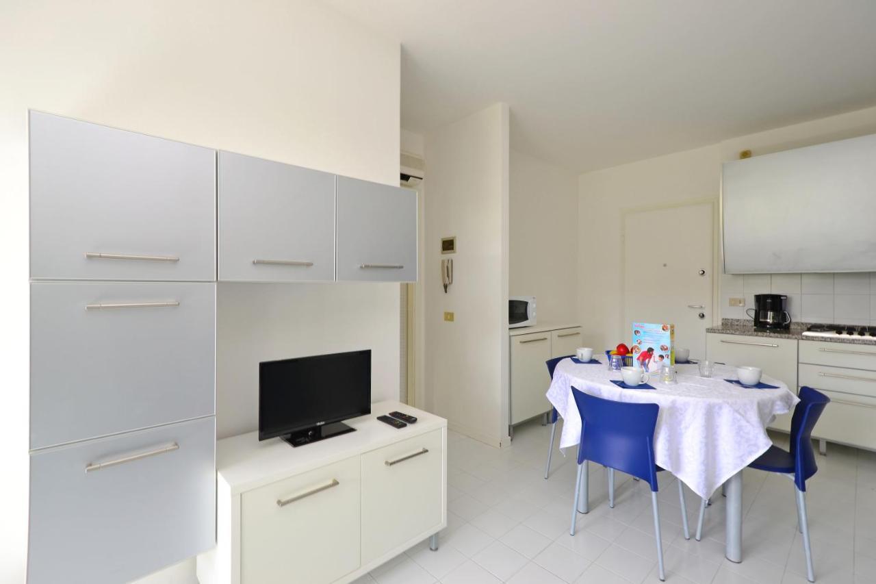 Parco Hemingway Apartment Lignano Sabbiadoro Bagian luar foto